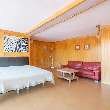 Renthas Cerrado Calderon Prázdninový dům Màlaga
